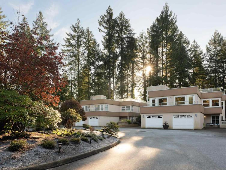 11-2425 Edgemont Boulevard, North Vancouver, BC, V7P 2L2 - 3