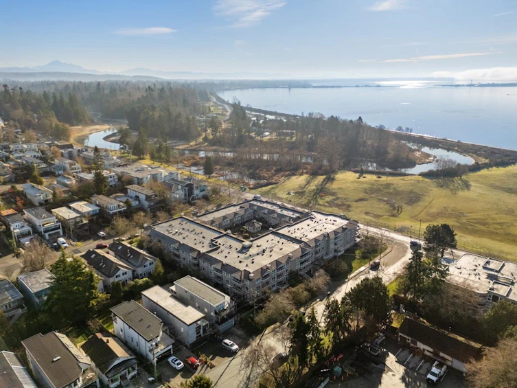 312-15875 Marine Drive, Surrey, BC, V4B 5J2 - 27