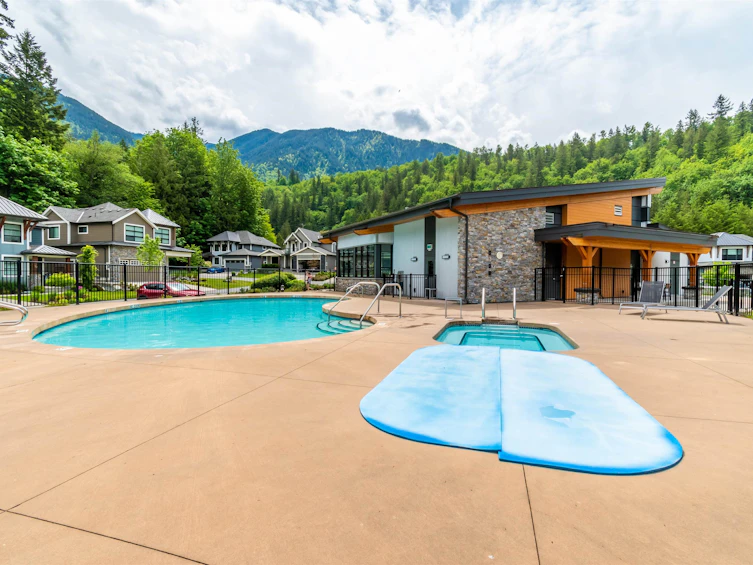 44-1885 Columbia Valley Road, Cultus Lake, BC, V2R 1J8 - 40