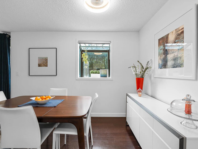 105-1875 W 8th Avenue, Vancouver, BC, V6J 1V9 - 7