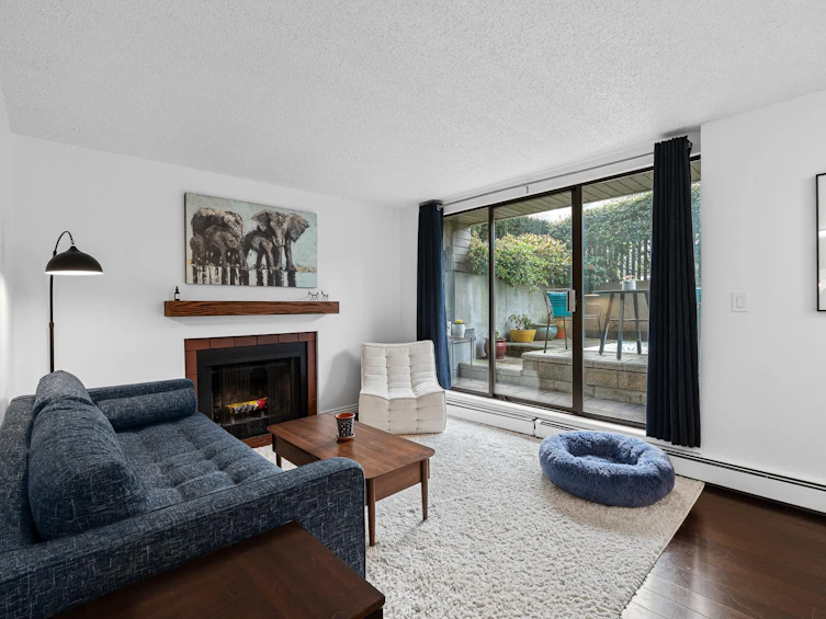 105-1875 W 8th Avenue, Vancouver, BC, V6J 1V9 - 2