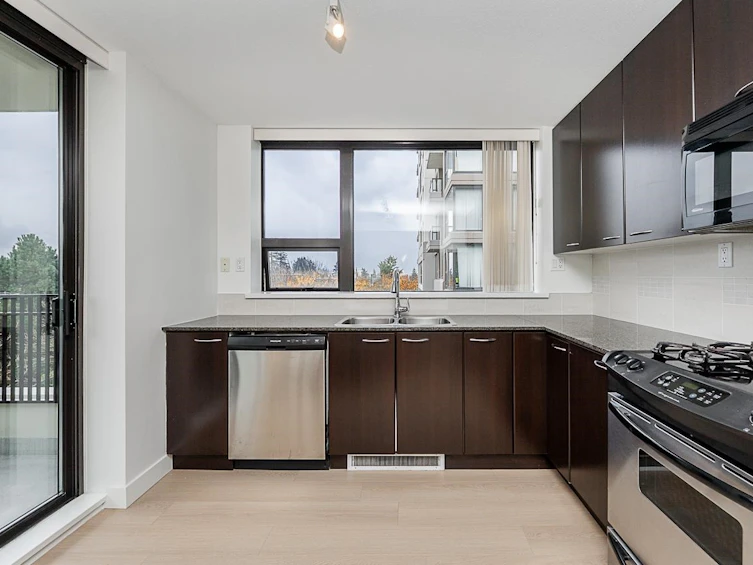 403-7138 Collier Street, Burnaby, BC, V5E 0A2 - 13