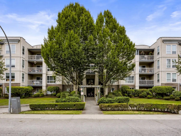 403-20200 54a Avenue, Langley, BC, V3A 3W7