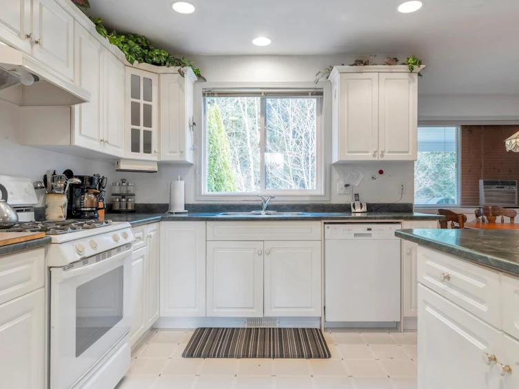 223 Balsam Avenue, Harrison Hot Springs, BC, V0M 1K0 - 11