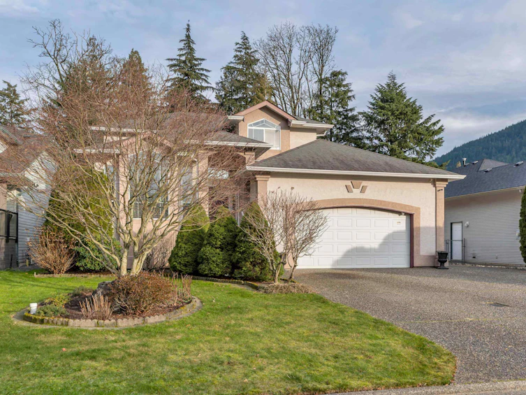 223 Balsam Avenue, Harrison Hot Springs, BC, V0M 1K0 - 2