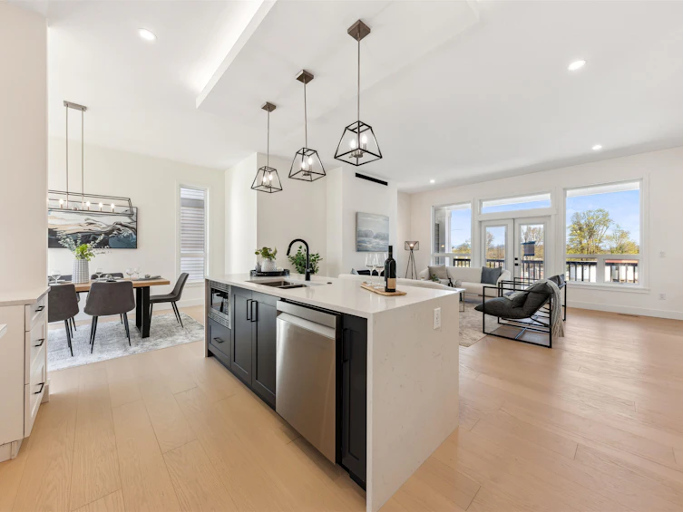 10070 178 Street, Surrey, BC, V4N 5V9 - 4