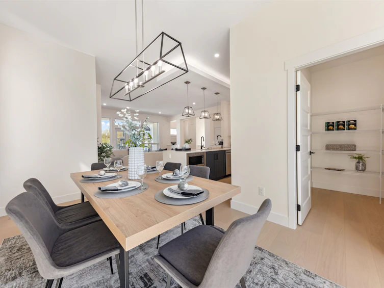 10070 178 Street, Surrey, BC, V4N 5V9 - 11