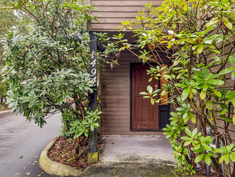 1494 Ross Road, North Vancouver, BC, V7J 1V2 - 38