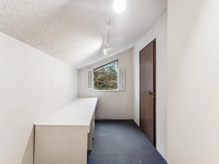1494 Ross Road, North Vancouver, BC, V7J 1V2 - 29