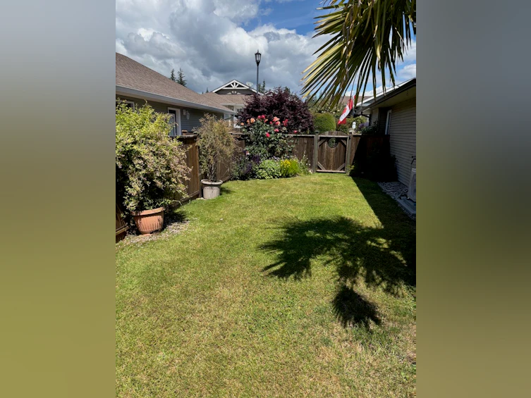 5696 Emily Way, Sechelt, BC, V7Z 0N5 - 35