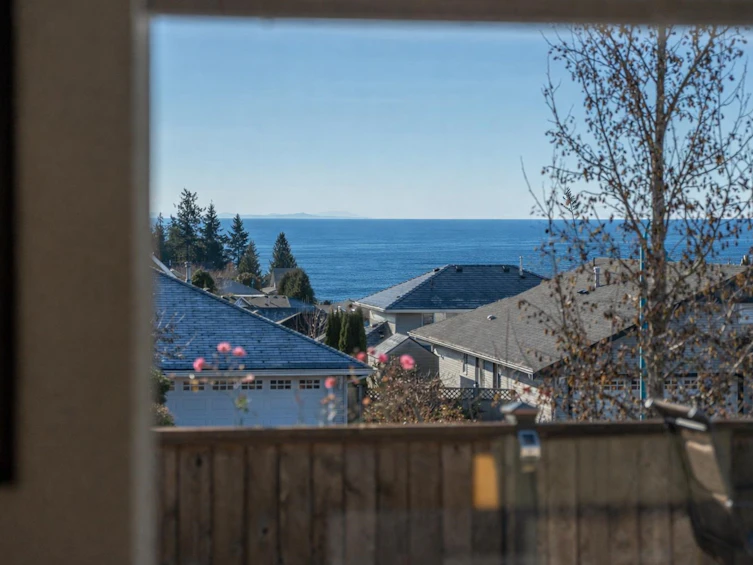 5696 Emily Way, Sechelt, BC, V7Z 0N5 - 27