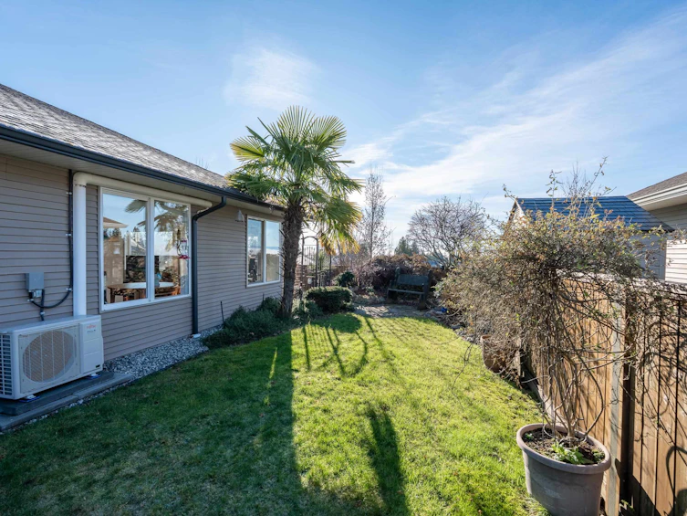 5696 Emily Way, Sechelt, BC, V7Z 0N5 - 29