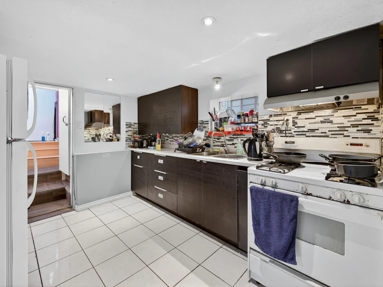3838 Inverness Street, Vancouver, BC, V5V 4W2 - 24