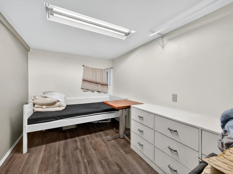 3838 Inverness Street, Vancouver, BC, V5V 4W2 - 34
