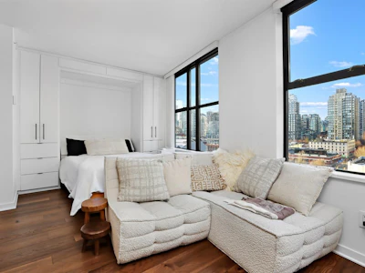 1108-989 Beatty Street - 4
