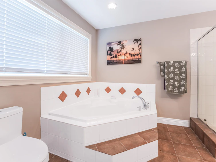 3051 Sienna Court, Coquitlam, BC, V3E 3N7 - 28