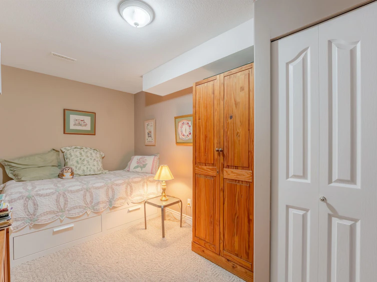 3051 Sienna Court, Coquitlam, BC, V3E 3N7 - 16