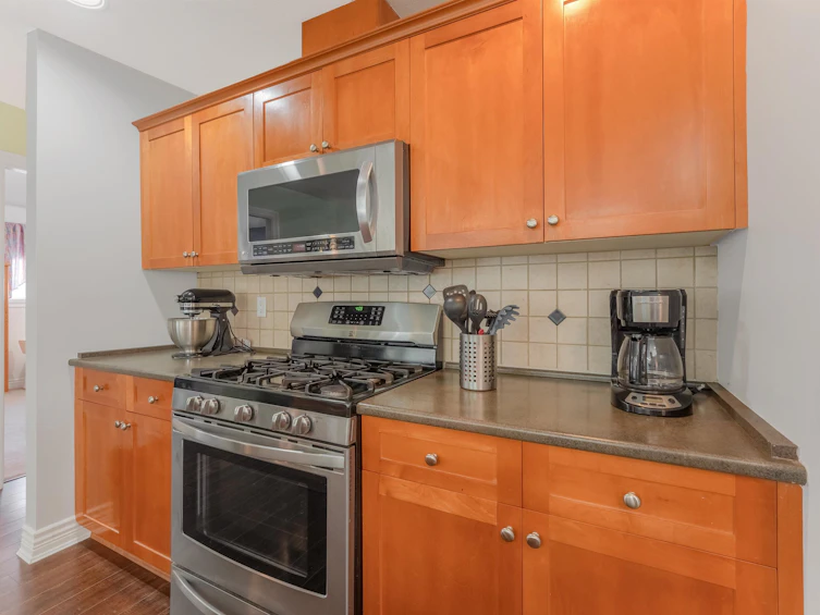 3051 Sienna Court, Coquitlam, BC, V3E 3N7 - 21