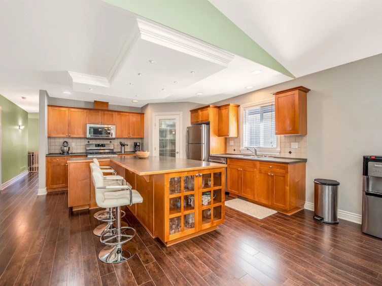 3051 Sienna Court, Coquitlam, BC, V3E 3N7 - 19