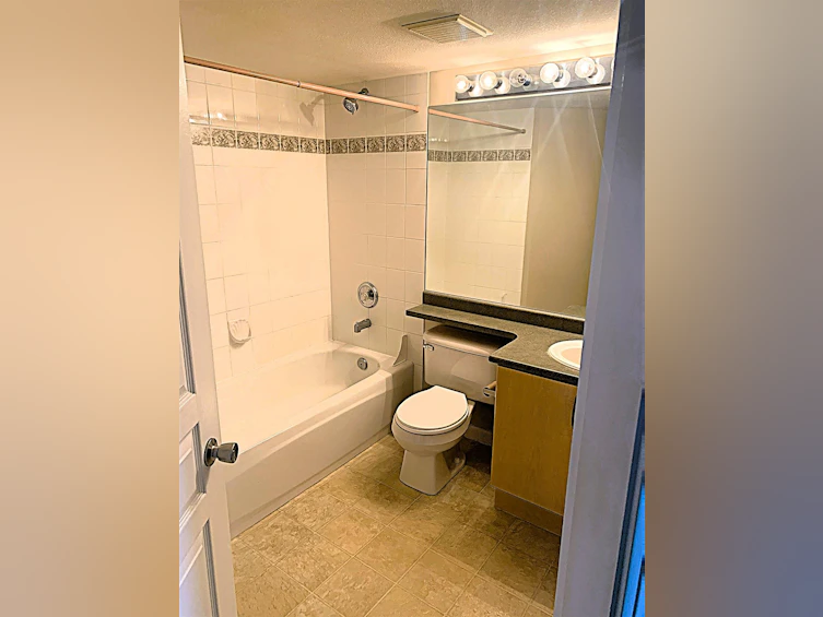301-20200 56 Avenue, Langley, BC, V3A 8S1 - 16