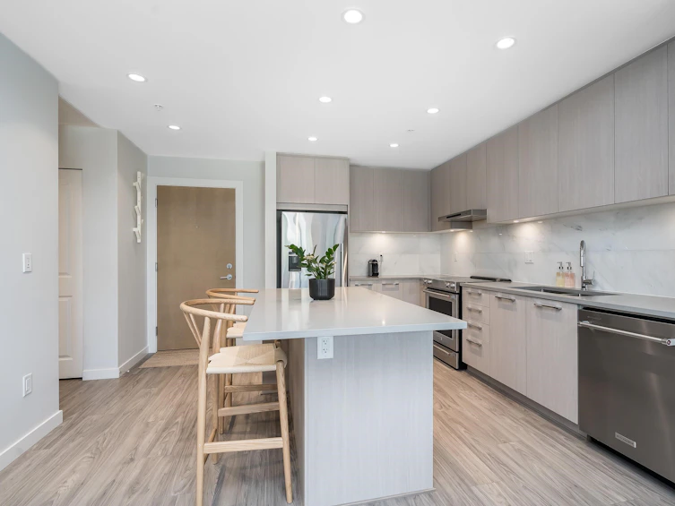 508-6438 Byrnepark Drive, Burnaby, BC, V3N 0A1 - 9