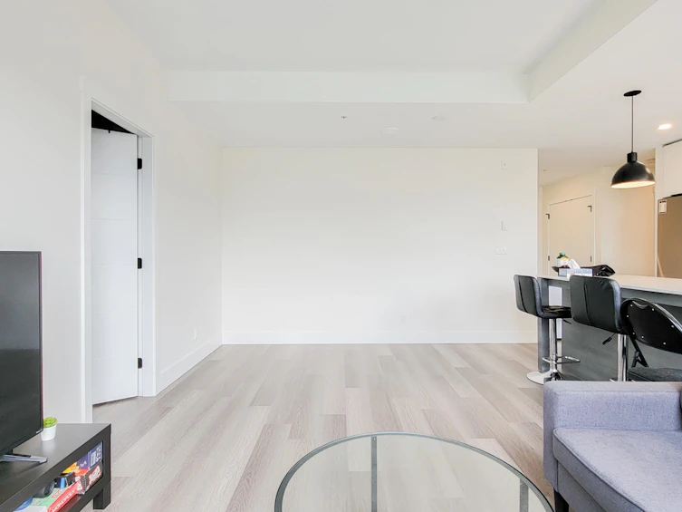 403-10778 138 Street, Surrey, BC, V3T 0S5 - 8