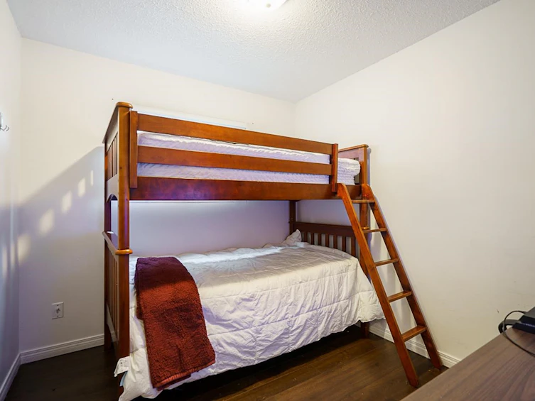 14860 89 Avenue, Surrey, BC, V3R 7C4 - 12
