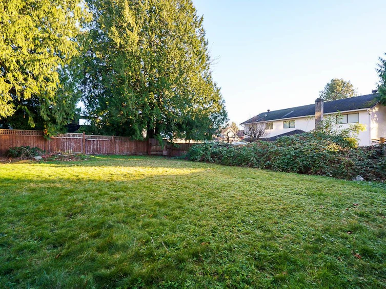 14860 89 Avenue, Surrey, BC, V3R 7C4 - 21