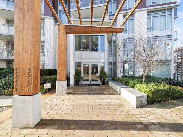 106-3188 Riverwalk Avenue, Vancouver, BC, V5S 0E7 - 2
