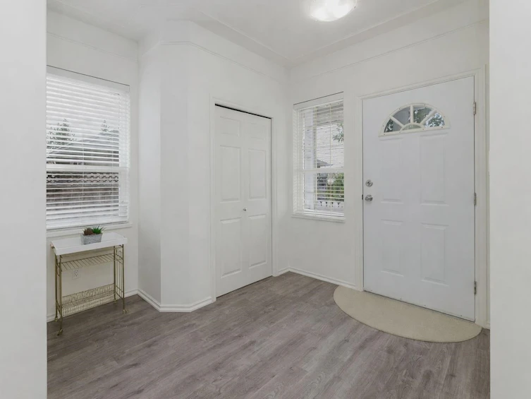6307 Homestead Avenue, Sechelt, BC, V7Z 0M6 - 4