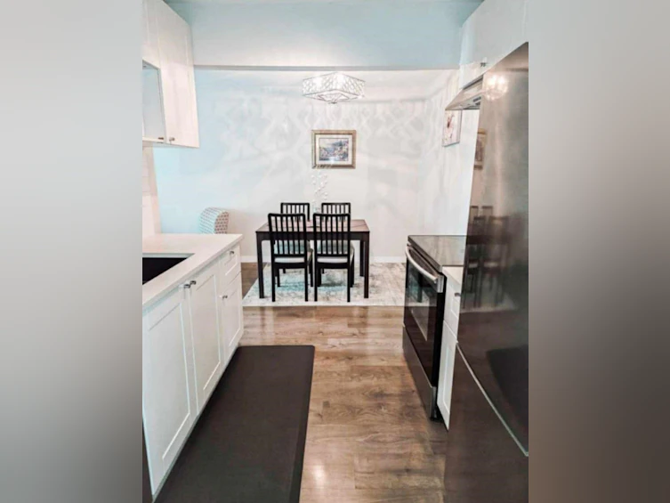 206-10438 148 Street, Surrey, BC, V3R 8S9 - 5