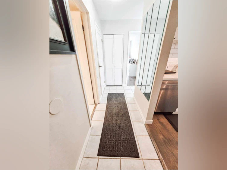 206-10438 148 Street, Surrey, BC, V3R 8S9 - 7