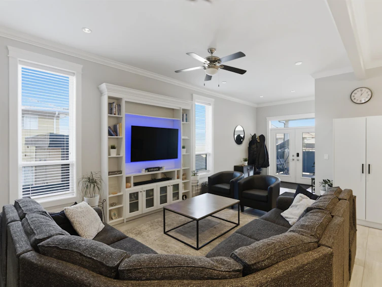 6340 128 Street, Surrey, BC, V3X 1S8 - 5