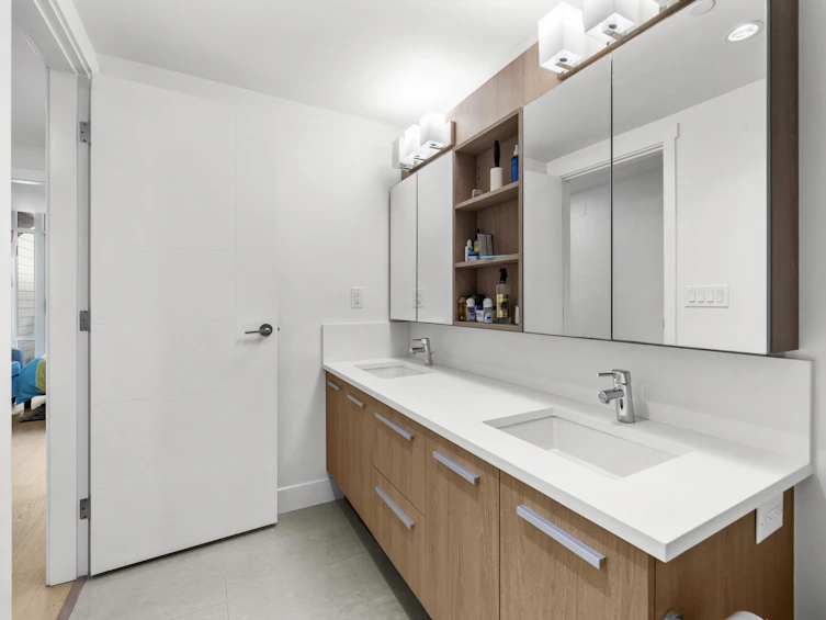 2779 Library Lane, North Vancouver, BC, V7J 0C6 - 24