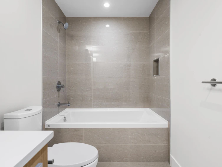 2779 Library Lane, North Vancouver, BC, V7J 0C6 - 25