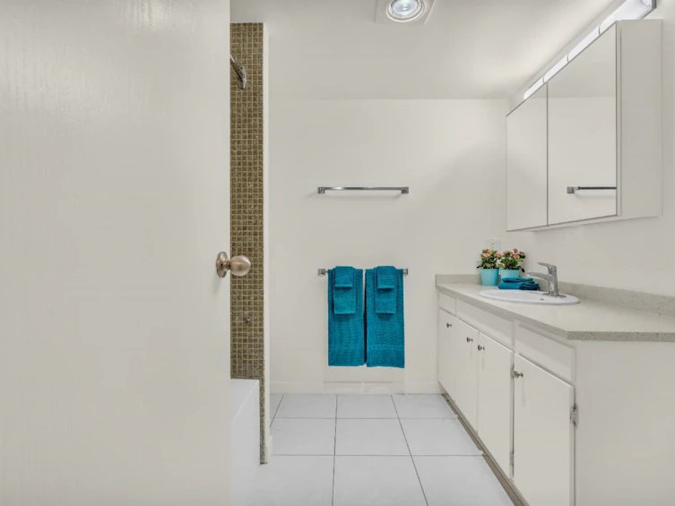 101-1777 W 13th Avenue, Vancouver, BC, V6J 2H2 - 17