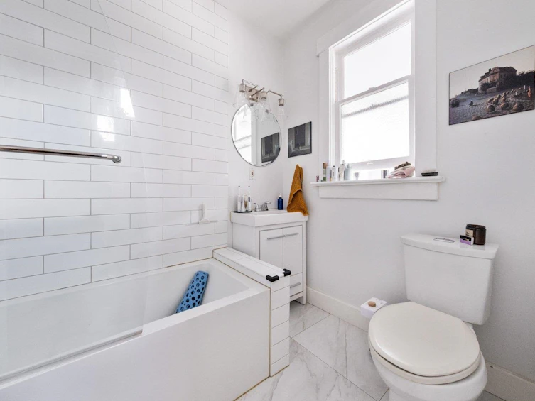 720 E 30th Avenue, Vancouver, BC, V5V 2V9 - 23