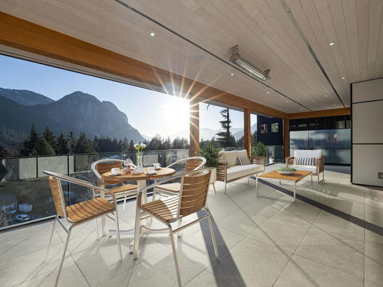 2216 Windsail Place, Squamish, BC, V8B 0T6 - 6