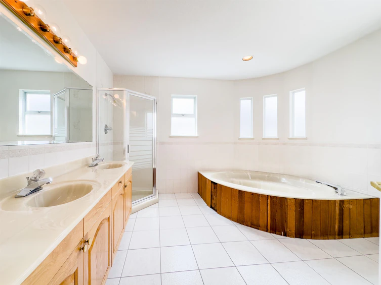 3630 Cambridge Street, Vancouver, BC, V5K 1M6 - 22