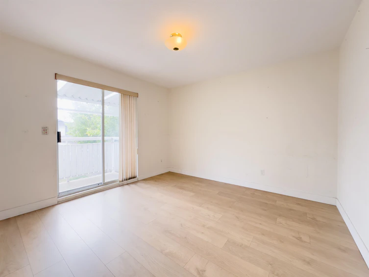 3630 Cambridge Street, Vancouver, BC, V5K 1M6 - 20