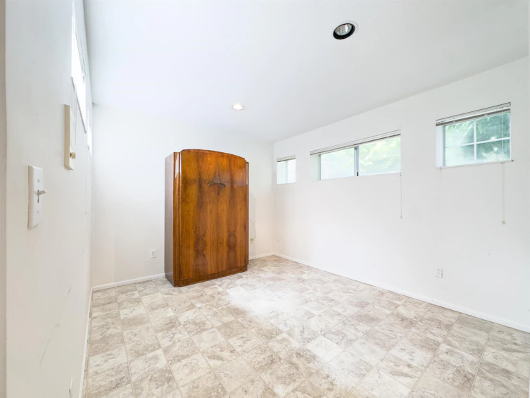 3630 Cambridge Street, Vancouver, BC, V5K 1M6 - 27