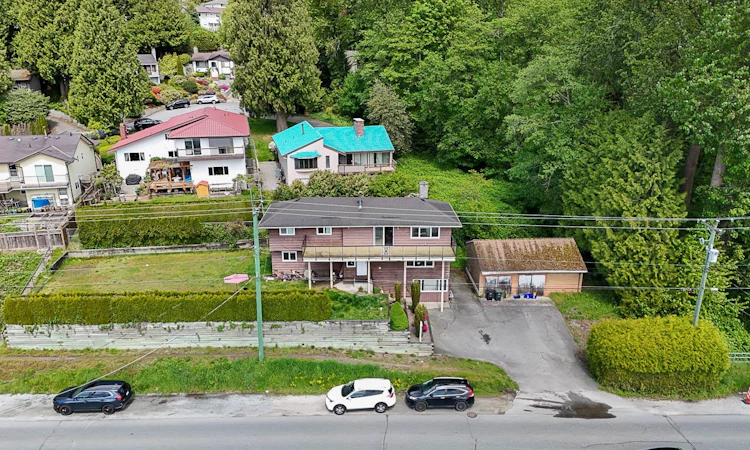 4871 Marine Drive