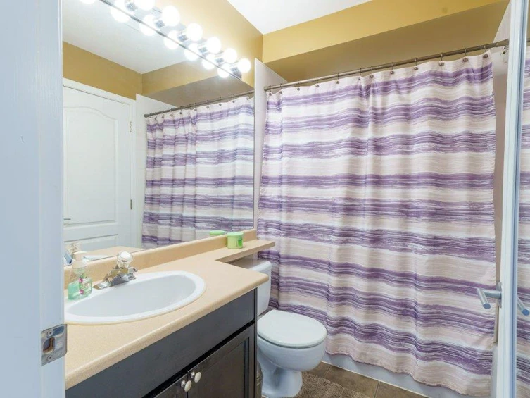 201-22722 Lougheed Highway, Maple Ridge, BC, V2X 2V6 - 24
