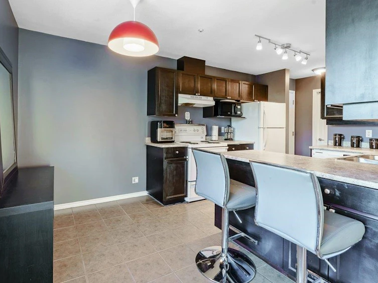 201-22722 Lougheed Highway, Maple Ridge, BC, V2X 2V6 - 11