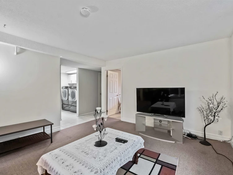 9113 145a Street, Surrey, BC, V3R 7L6 - 25