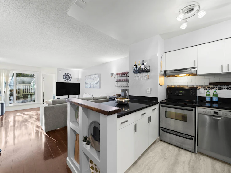 114-1545 E 2nd Avenue, Vancouver, BC, V5N 1C8 - 11