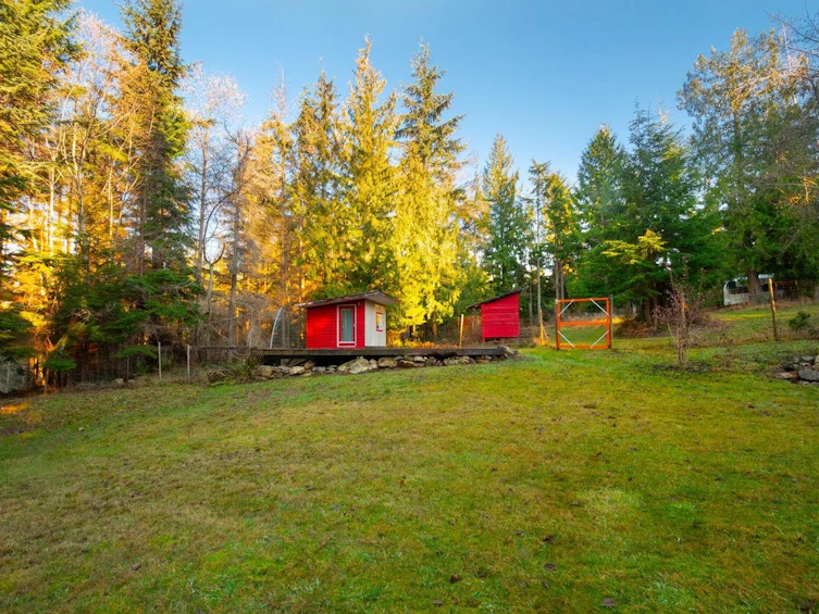 465 Sunset Road, Bowen Island, BC, V0N 1G2 - 36
