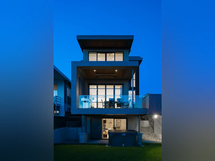 107 N Hythe Avenue, Burnaby, BC, V5B 1G3 - 22