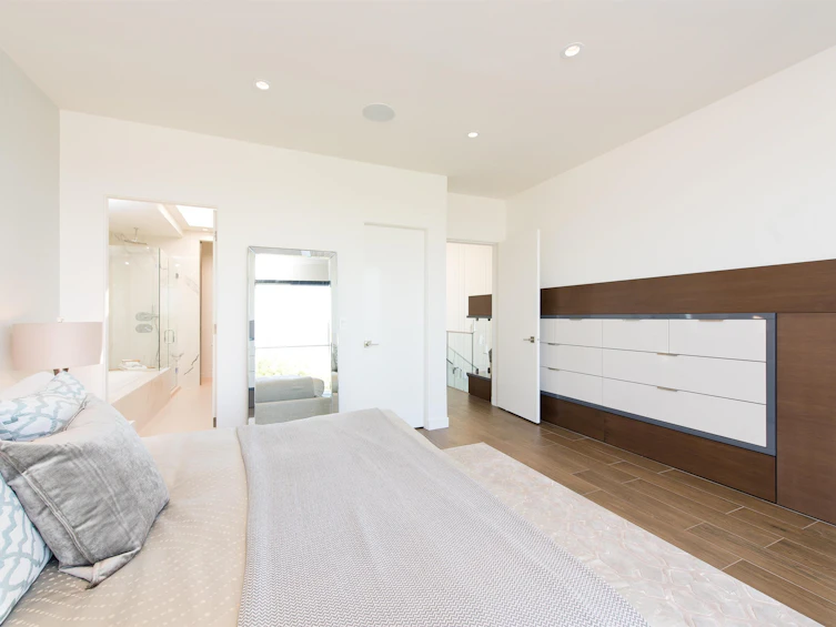 107 N Hythe Avenue, Burnaby, BC, V5B 1G3 - 13