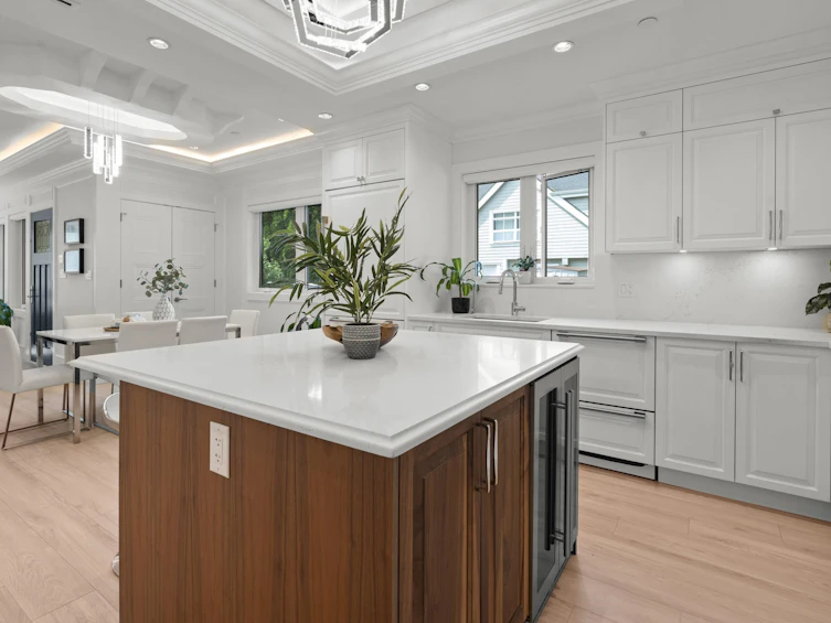 2377 W 7th Avenue, Vancouver, BC, V6K 1Y4 - 6
